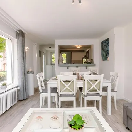 Casa de Férias Charming Beachside With Private Terrace