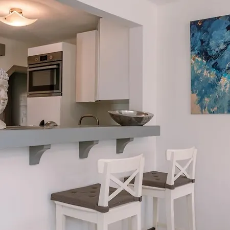 Сasa de vacaciones Charming Beachside With Private Terrace